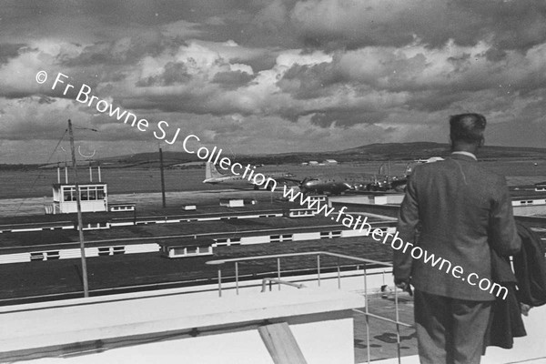 SHANNON AIRPORT VIEW OF AREOPLANE ON APRON   B MARTIN